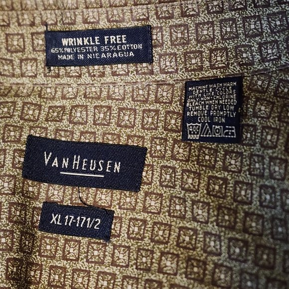 Mens Van Heusen Wrinkle Free Squares Design Button Down  | Size XL 17 - 17 1/2 - Picture 8 of 10